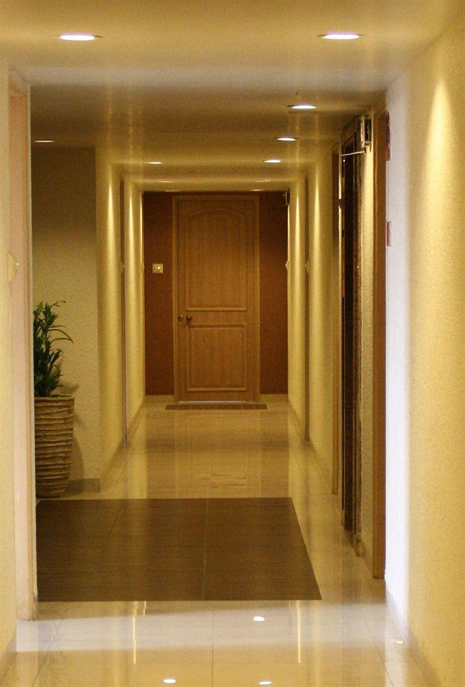 Hotel Celebrations Navi Mumbai Exterior foto